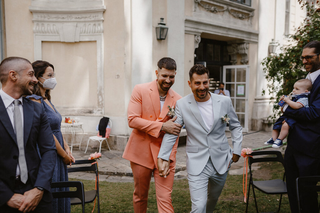 Wedding Outdoor mit homosexuellen Pärchen